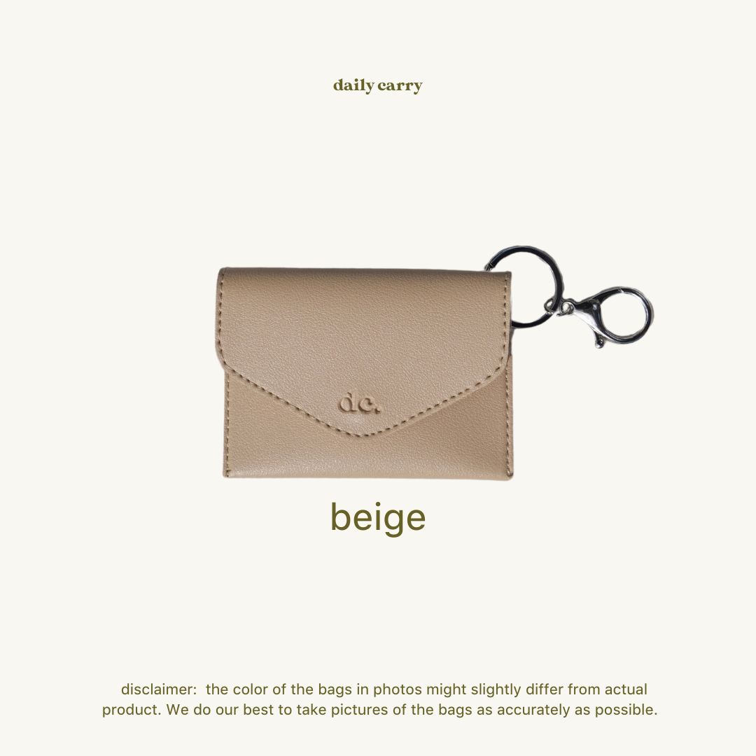 Ińes Card and Coin Purse with Key Ring and Hook