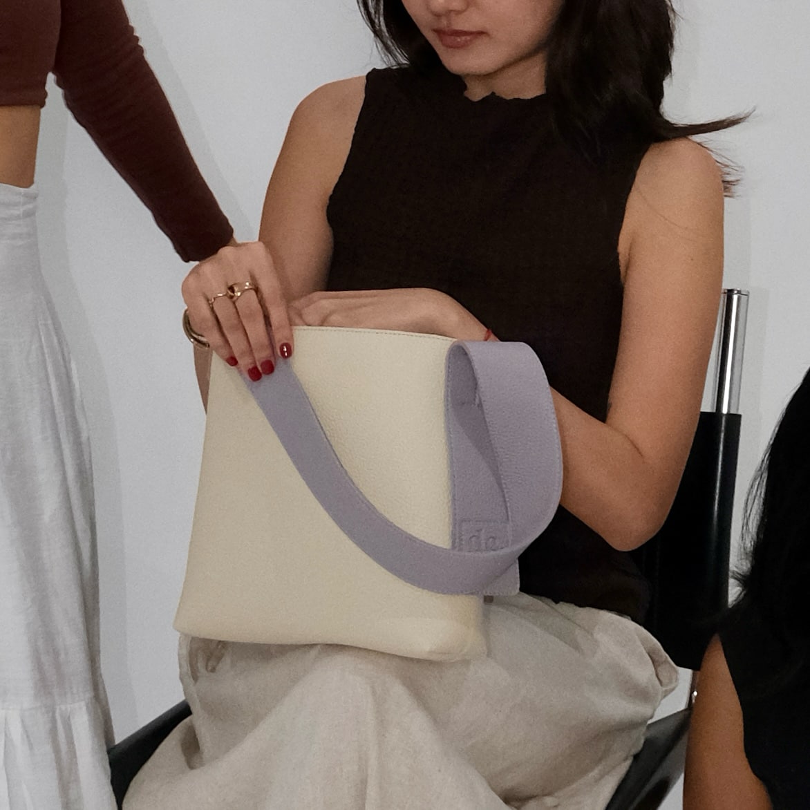 Mariella Two-Tone Shoulder Bag
