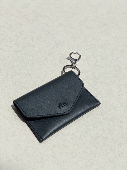 Ińes Card and Coin Purse with Key Ring and Hook